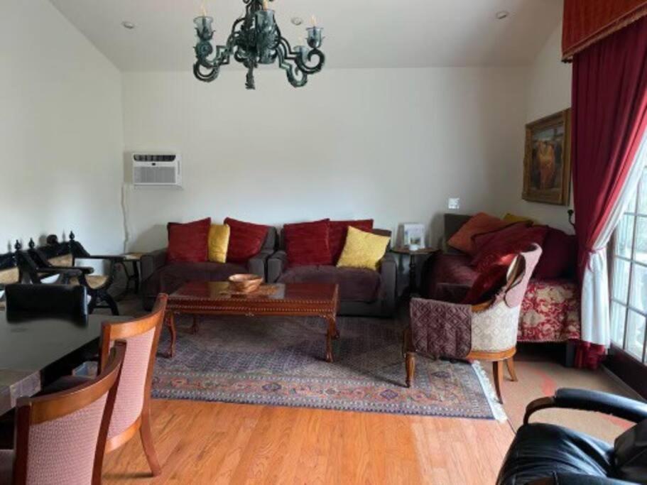 Entire Second Flr - Santa Monica Luxury Roman Villa Λος Άντζελες Εξωτερικό φωτογραφία