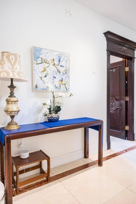 Entire Second Flr - Santa Monica Luxury Roman Villa Λος Άντζελες Εξωτερικό φωτογραφία