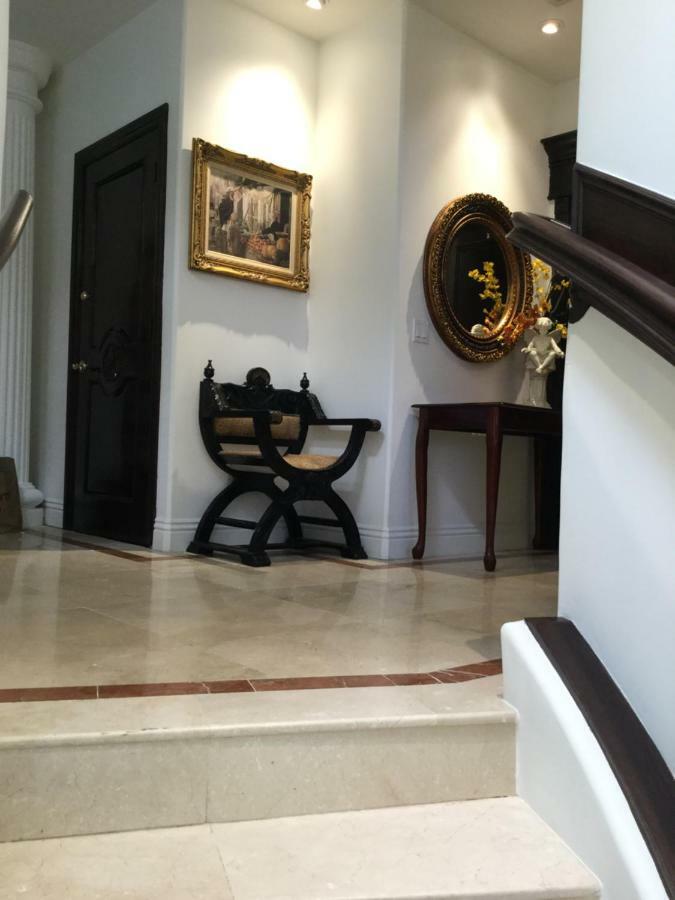 Entire Second Flr - Santa Monica Luxury Roman Villa Λος Άντζελες Εξωτερικό φωτογραφία